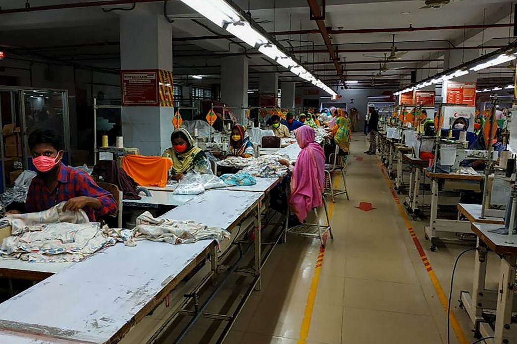 Bangladesh: Garments factories will be opened in steps